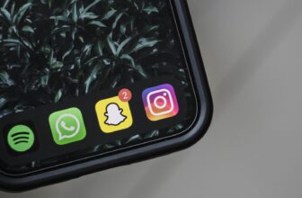 The best way to cease or permit snaps to be saved in Snapchat chats