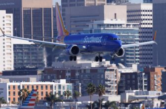 US airports now have software program to forestall plane from touchdown on taxiways by mistake