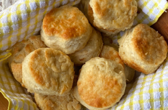 7-UP BISCUITS – The Southern Woman Cooks