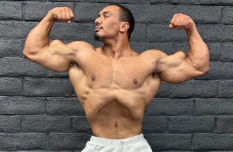 Larry Wheels Teases Ripped Transformation for Traditional Physique Division
