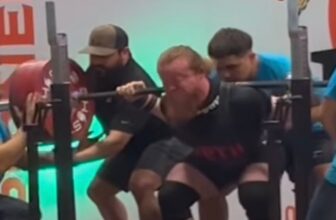 Blake Lehew Breaks 317.5-Kilogram (700-Pound) Uncooked Squat Barrier In Competitors