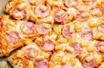 Hawaiian Pizza – thestayathomechef.com