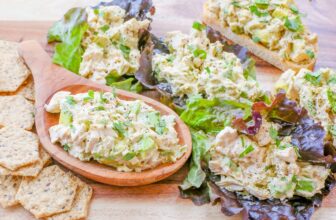 Avocado Hen Salad – Barefeet within the Kitchen