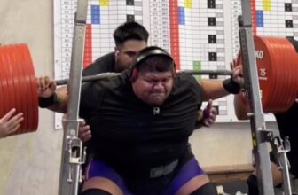 Pablo Olivares, Youthful Brother of World-File Holder Jesus Olivares, Squats 400-Kilogram (881.8-Pound) PR