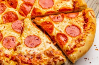 Pepperoni Pizza – thestayathomechef.com