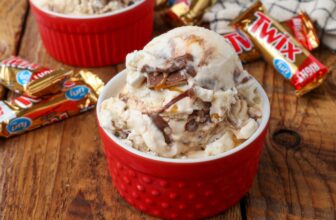 Twix Ice Cream – Barefeet within the Kitchen