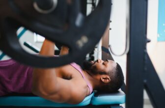 Incline Bench Press vs. Flat Bench Press: Rethink Your Go-To Chest Press